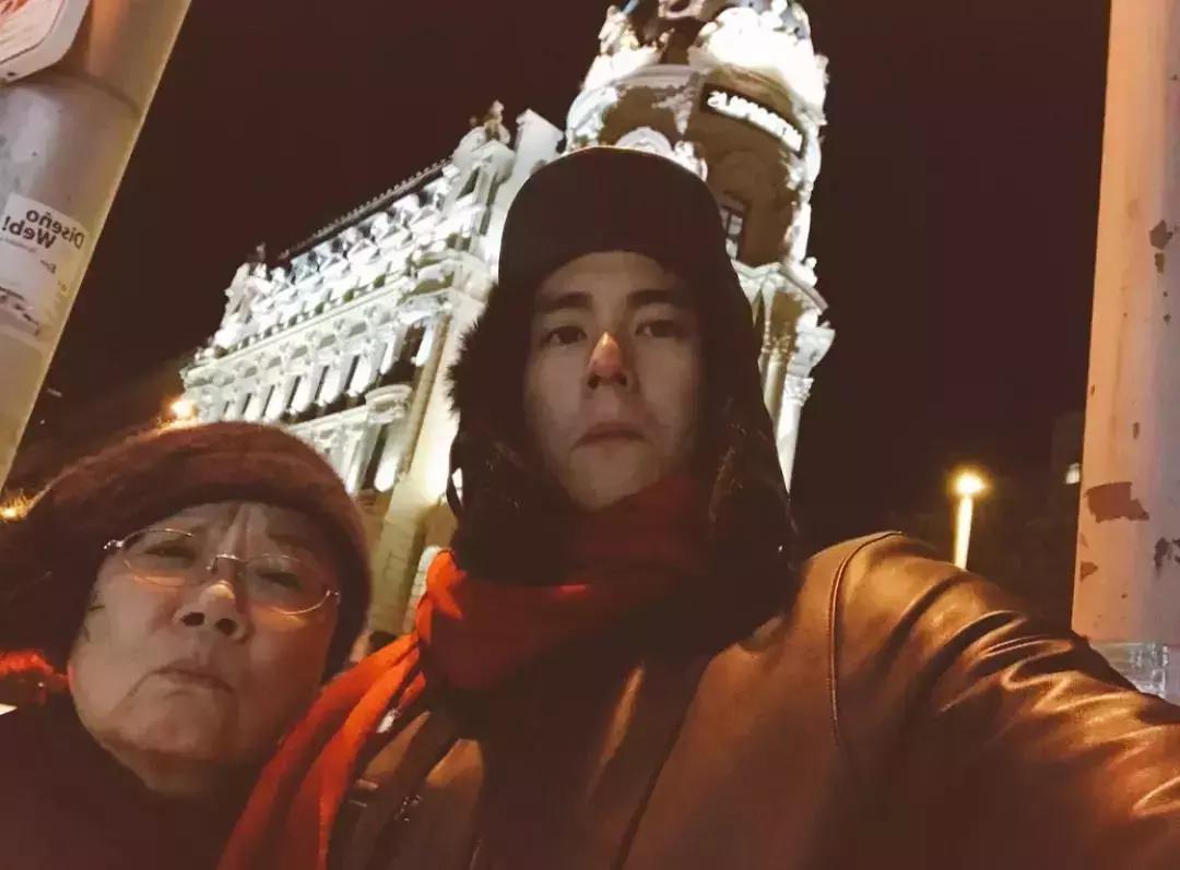 彭于晏打卡瓦伦西亚艺术科学城,彭于晏打卡里斯本