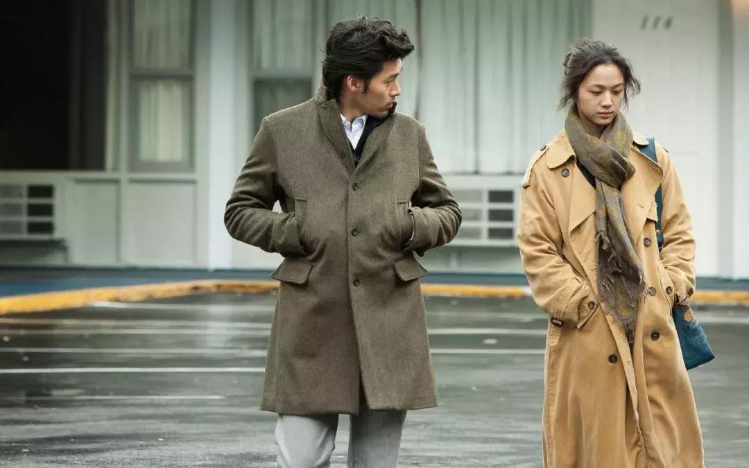 最新性价比高的风衣推荐,哪些经典大衣值得入手