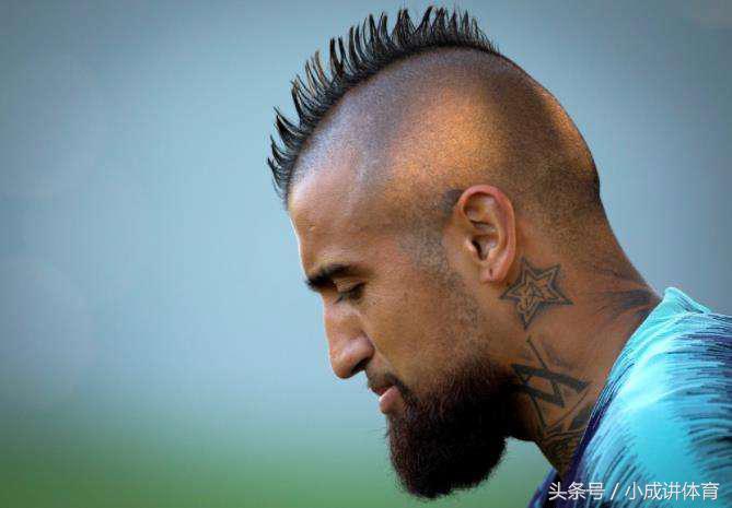 他是世界级中场，却在巴萨沦为替补，如今还被高层批评不尊重队友