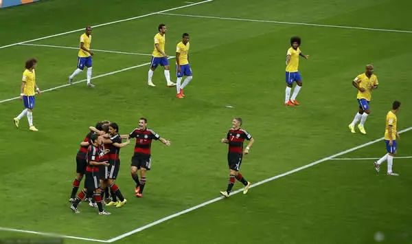 世界十大球场高清照片,世界百佳球场排名