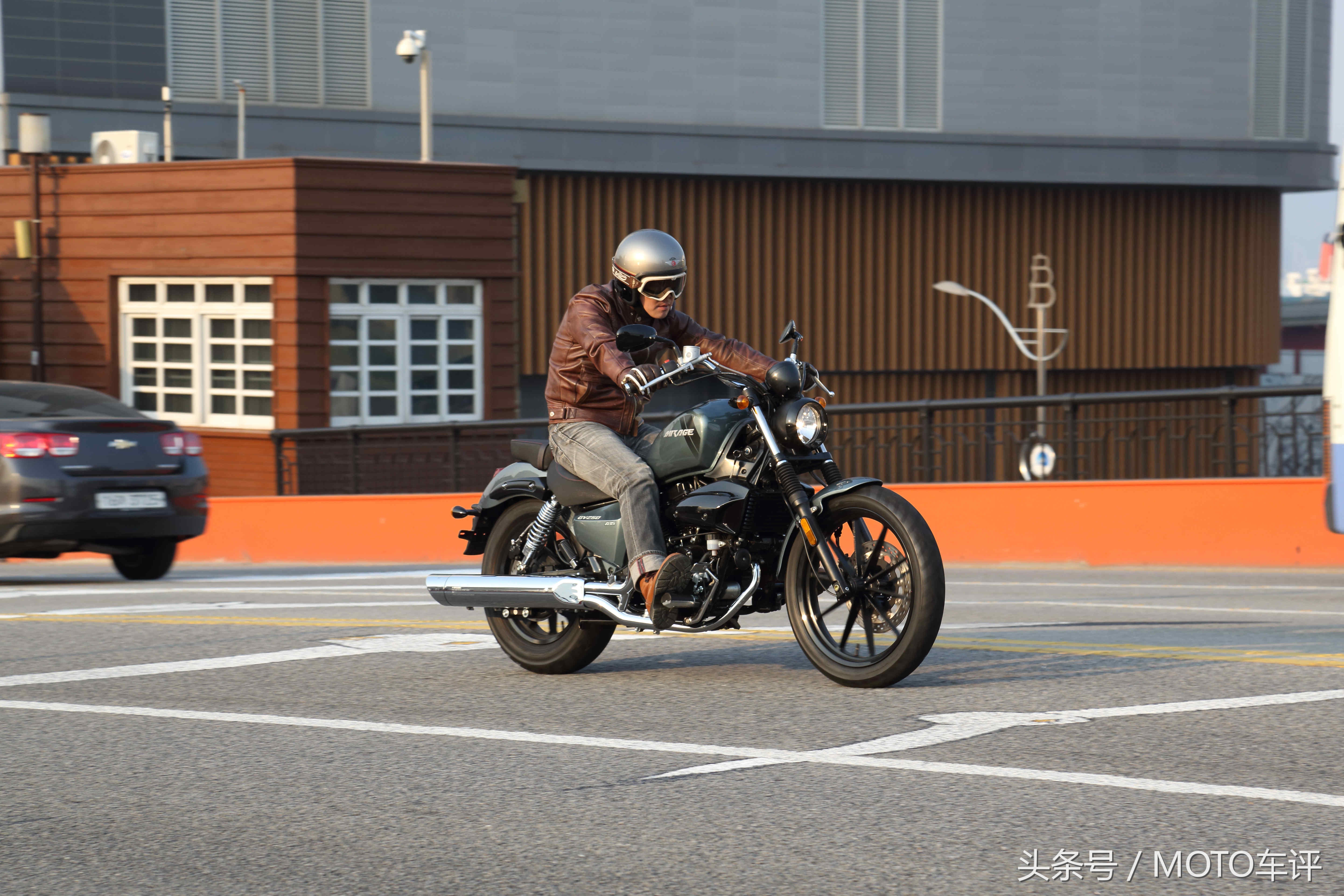 轻骑gv250老款,轻骑KRGV250