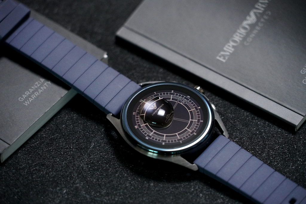 时尚潮流的阿玛尼,时尚表阿玛尼