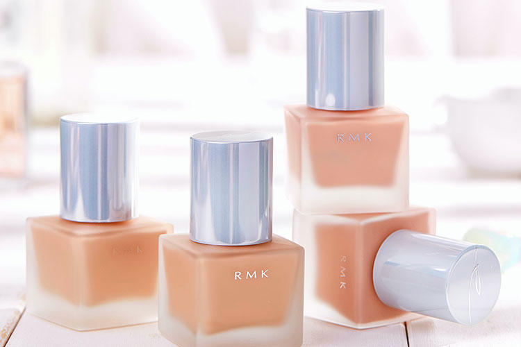 粉底抗氧化及持妆测评,哪个牌子的粉底妆感比较重