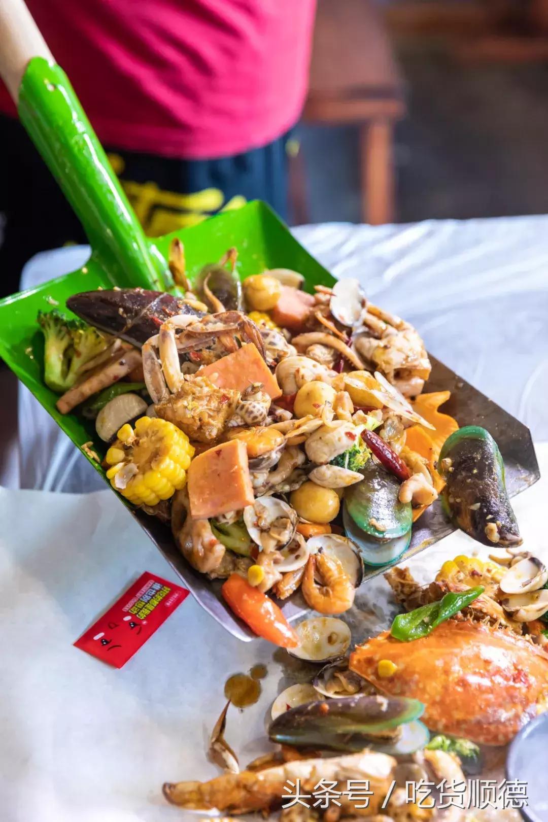 抖音美食一铲子海鲜,抖音100w赞以上视频