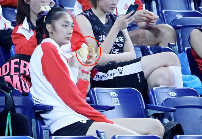 中国女排朱婷打荷兰,中国女排奥运会赛后朱婷采访