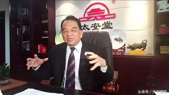 这位潮商是第13代传承人，凭一支药膏打天下，今为潮汕添高颜值新景