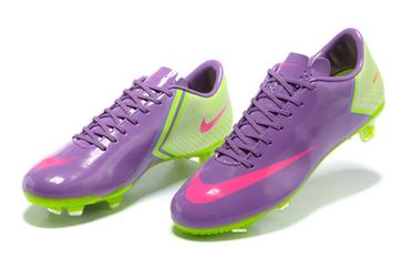 知识篇话说足球鞋的异同