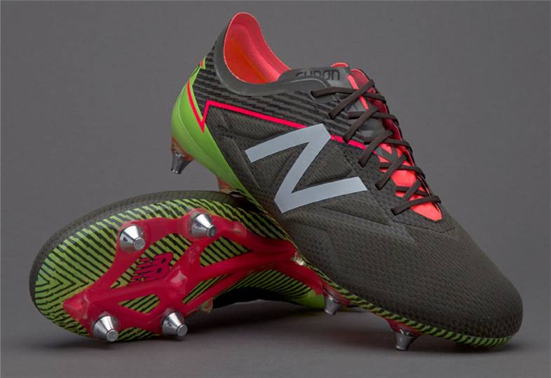 知识篇话说足球鞋的异同