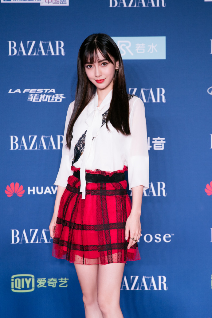 时尚芭莎盛典红毯杨颖,杨颖登时尚芭莎封面白色