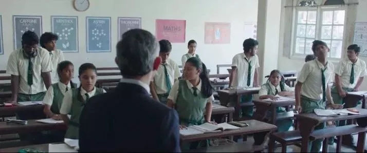 嗝嗝老师最新讲解,嗝嗝老师最触动的情节是什么