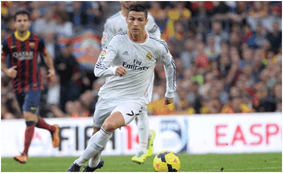 c罗晒全家合影,c罗晒自己和国家的队友