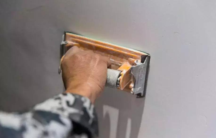 蓝星刚玉腻子是哪里正规生产的,蓝星刚玉腻子质量如何