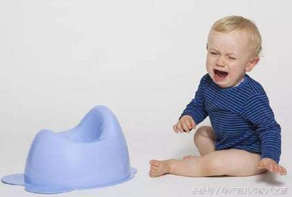 8个月宝宝吞咽辅食困难怎么办,宝宝吃辅食吞咽能力差怎么办