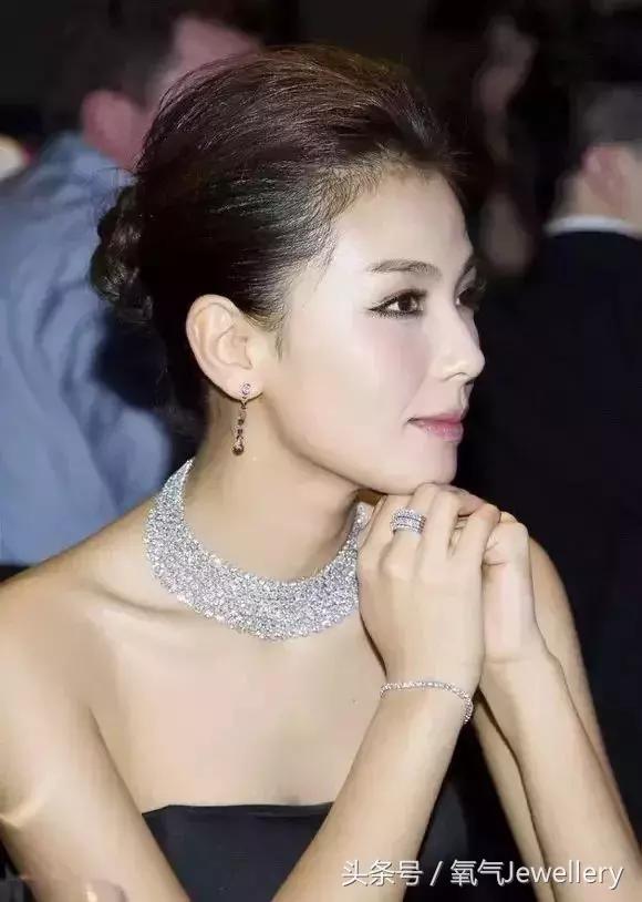 钻石对于女人的魅力,女人为什么对爱情如此执着