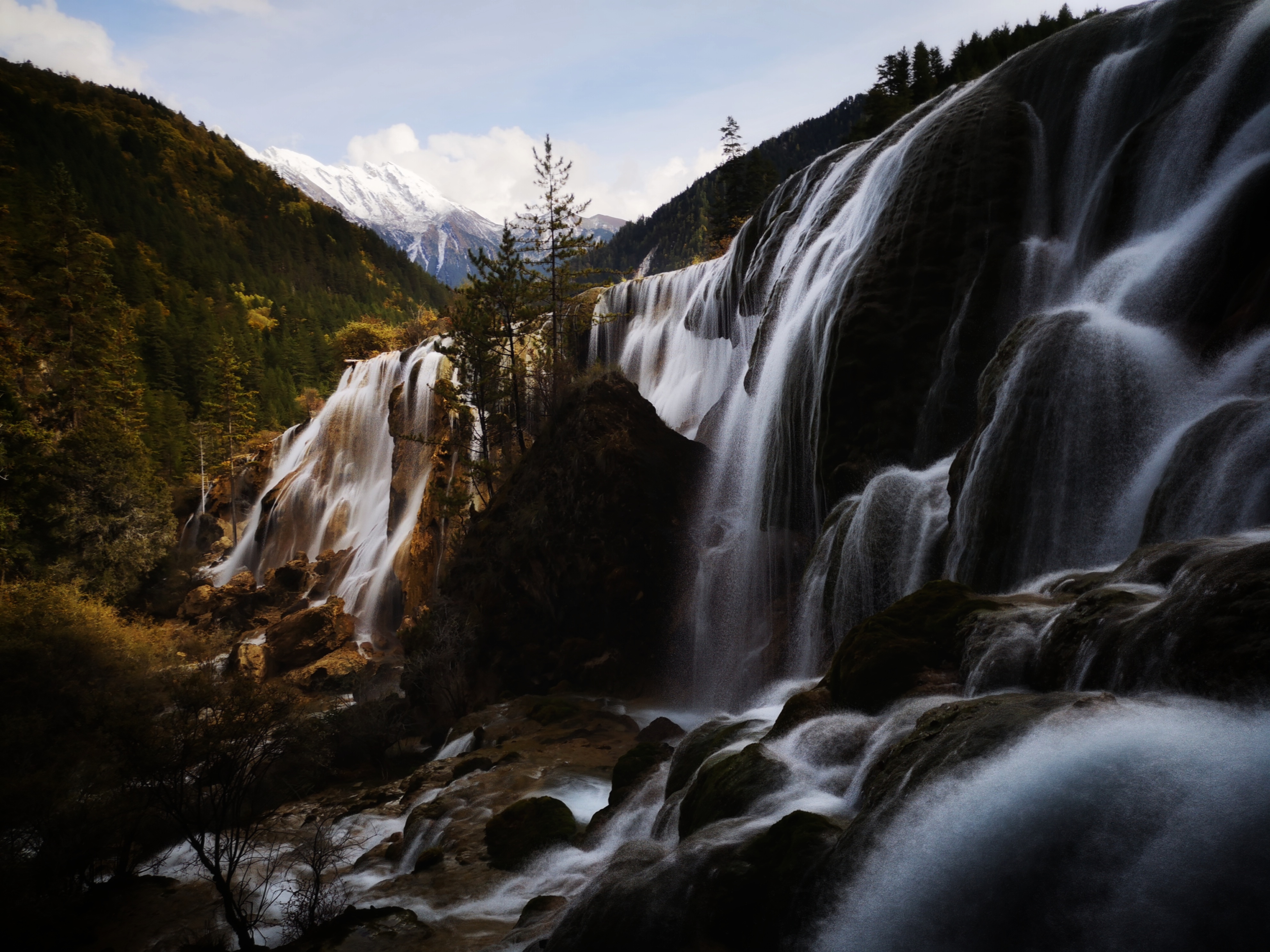 秋天的九寨风景区,秋天的九寨沟风景区山水视频