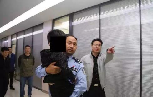 冷空气影响北方大风降温沙尘来袭,冷空气大风来袭河南气温不降反升