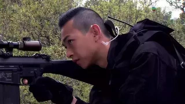 反黑四个山鸡打麻将粤语,香港影坛四大天王的几种版本