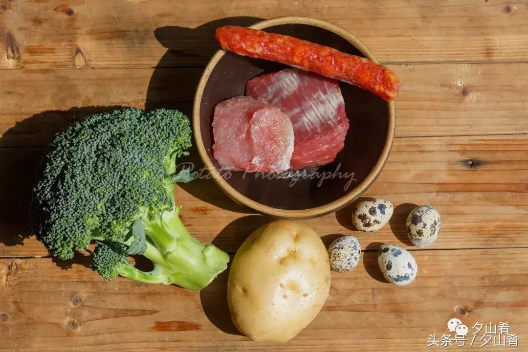 冷锅串串香不收锅底,热锅串串的做法