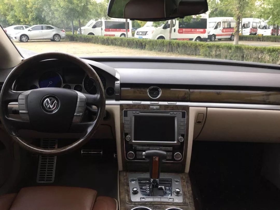 隐形富豪商务车,隐形富豪喜欢开的车