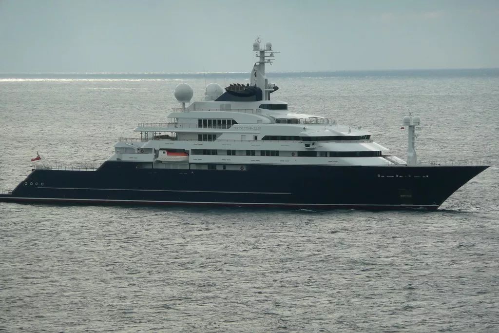 微软创始人保罗艾伦有多少股份,微软创始人逝世视频