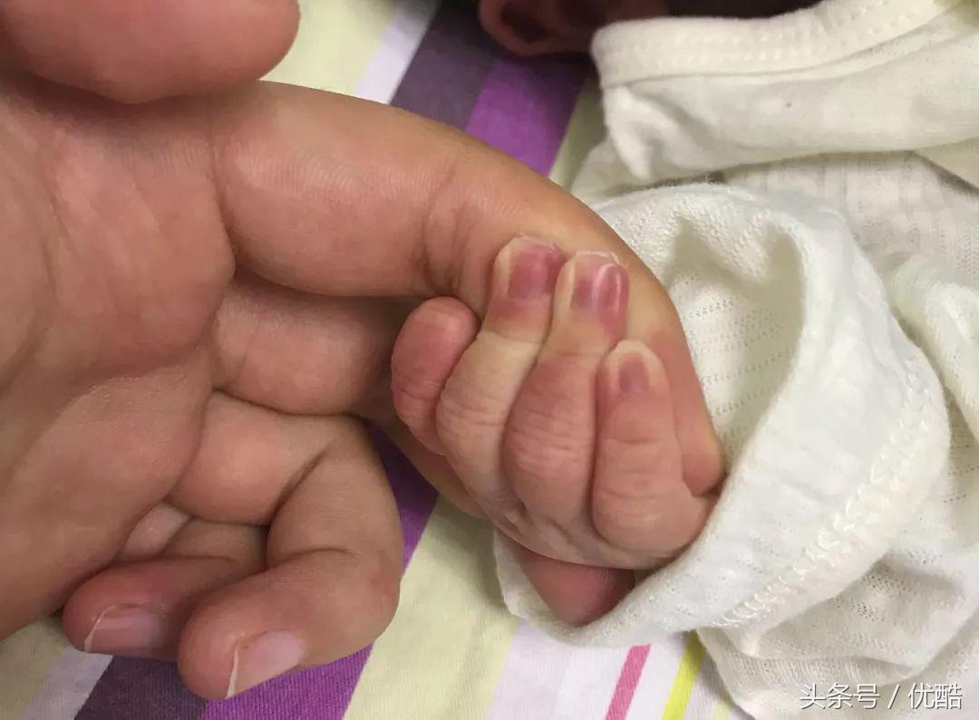 被甩后,她背着一把菜刀追他到北京|凌晨四点的重庆