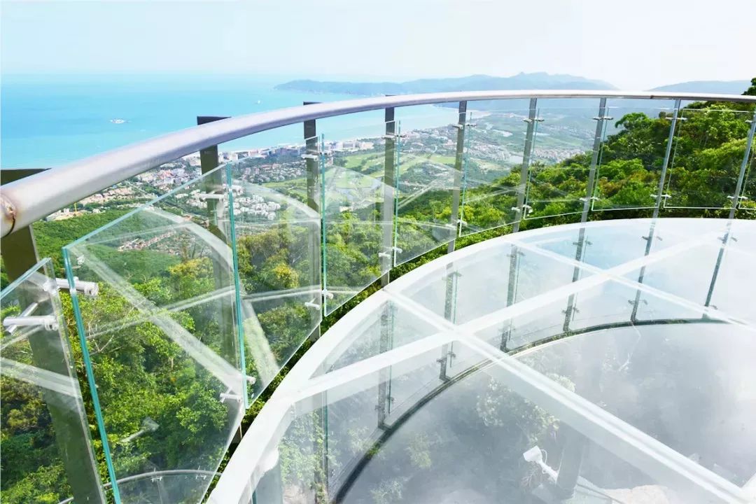 世界第一观光玻璃栈道,十大最美玻璃栈道