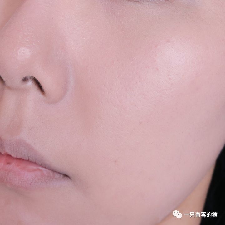 深扒摔跤炫富：原来富婆们20w包包里的东西也没什么了不起