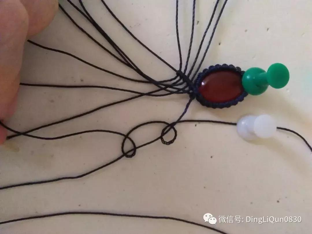 绳编宝石吊坠教程,石头吊坠穿珠子编绳教程