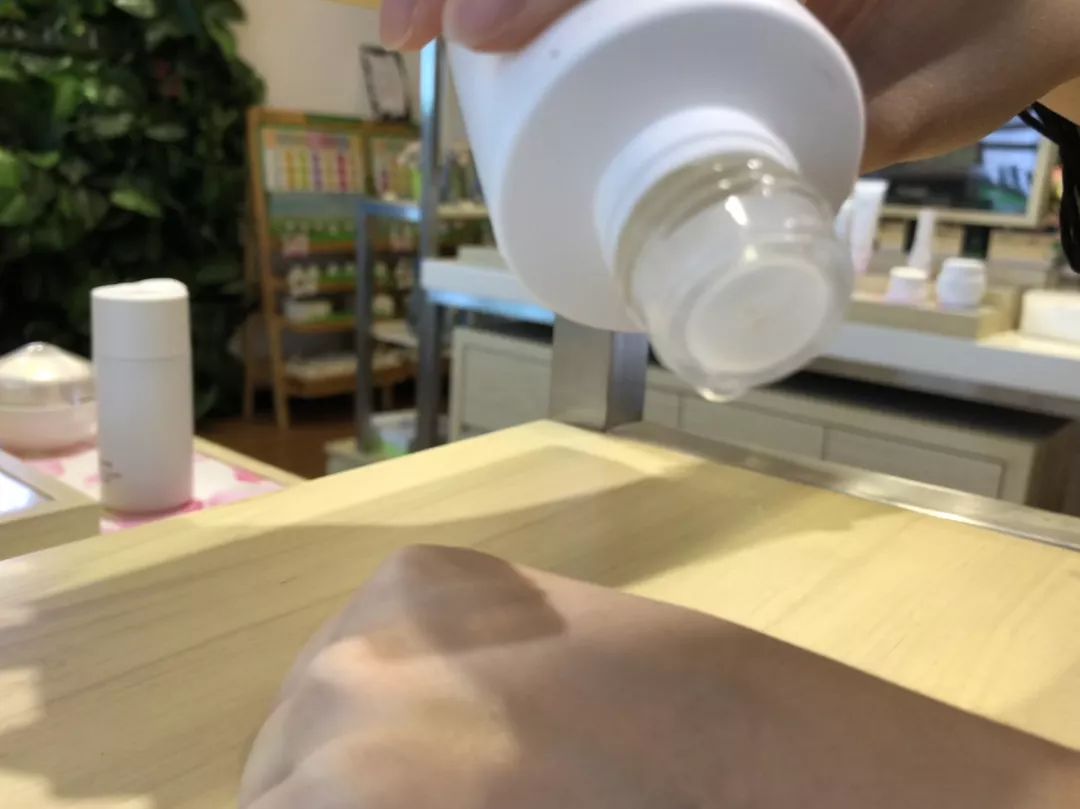 官宣应该配什么图,宣宣同款水乳