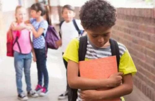 为什么小孩一学习就说我不会,为什么孩子总说我不会