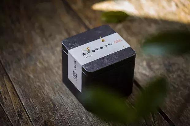 品尝武夷岩茶黄玫瑰的口感,茶香记武夷岩茶黄玫瑰