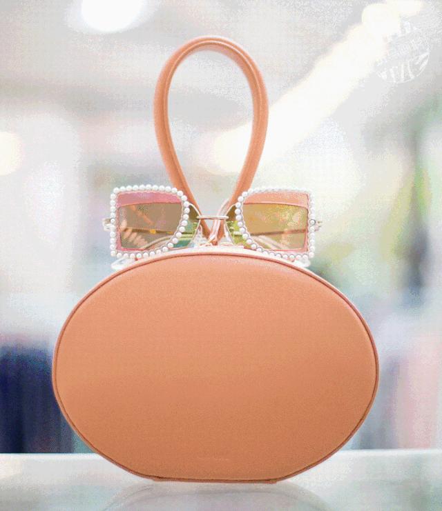 上海时装周潮流大秀,上海时装周快闪视频