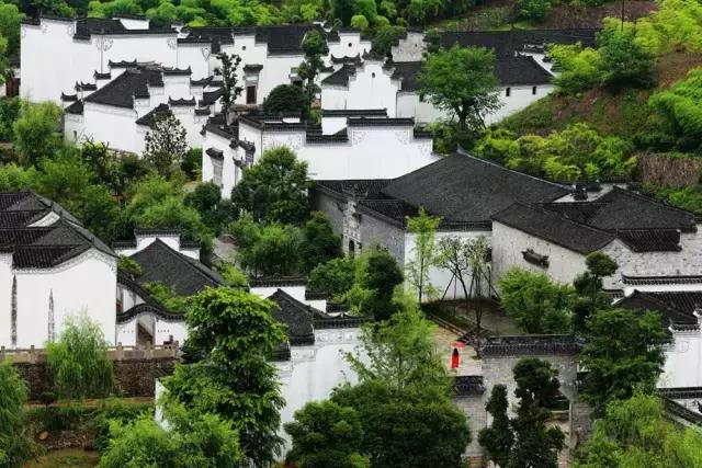 藏于山水间的温泉酒店推荐,一家来了就不想走的温泉酒店