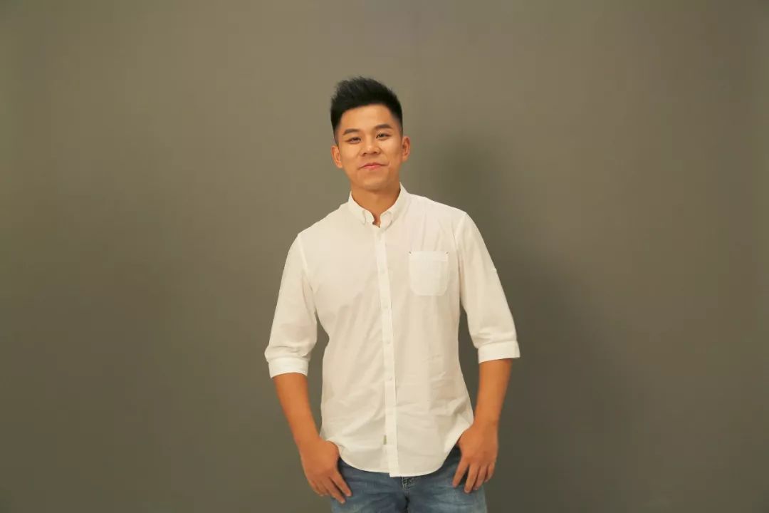 网上卖卫生巾的网红,卖卫生巾男士