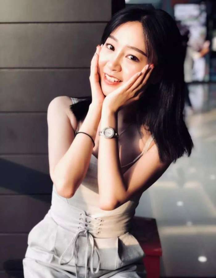 中国军嫂图鉴｜军人是怎么追到媳妇儿的？