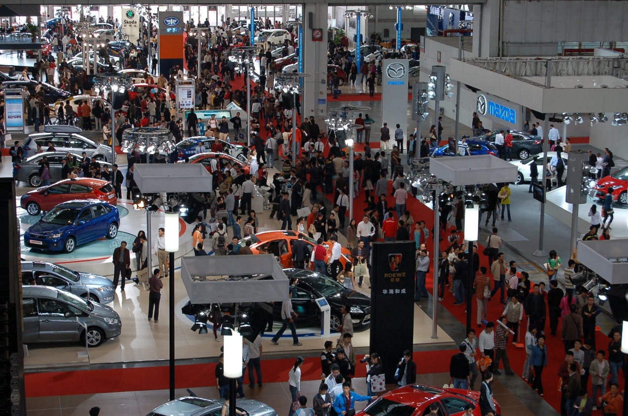 传祺gs4高光时刻,传祺gs4智联版功能演示