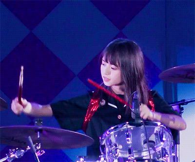 这个人人爱的假脸女人，亚洲女星谁演比较靠谱？