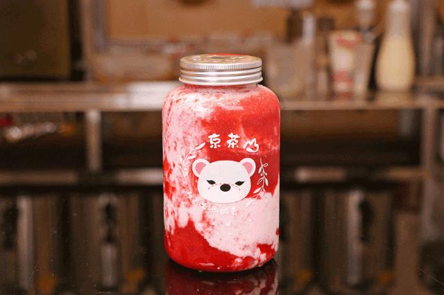 这家从台湾火到常州的奶茶店，竟然把鲜奶玩出这么多花样！