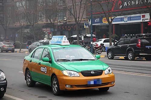 沉浸式体验捷豹老款fpace,捷豹fpace小豹子