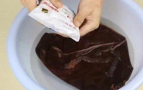 毛巾用久了又滑又臭怎么办,毛巾怎么泡一洗就干净