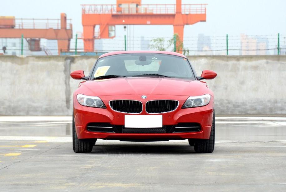 奔驰slc宝马z4奥迪tt哪款车最快,700公里宝马z4要多少油钱