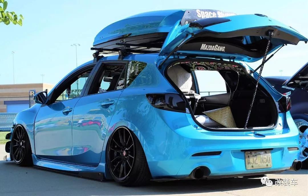 蓝色两厢马自达星骋,马自达星骋特点