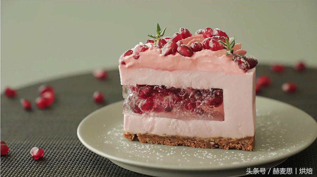 红丝绒咸奶油芝士蛋糕,漂亮又美味的红丝绒芝士蛋糕