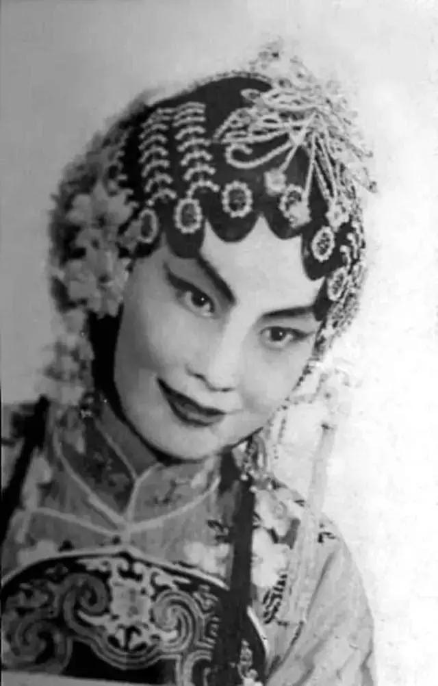 七仙女董永严凤英,七仙女严凤英