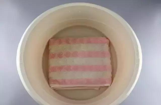 阴雨天衣服晾不干小妙招,阴雨天衣服不干怎么办