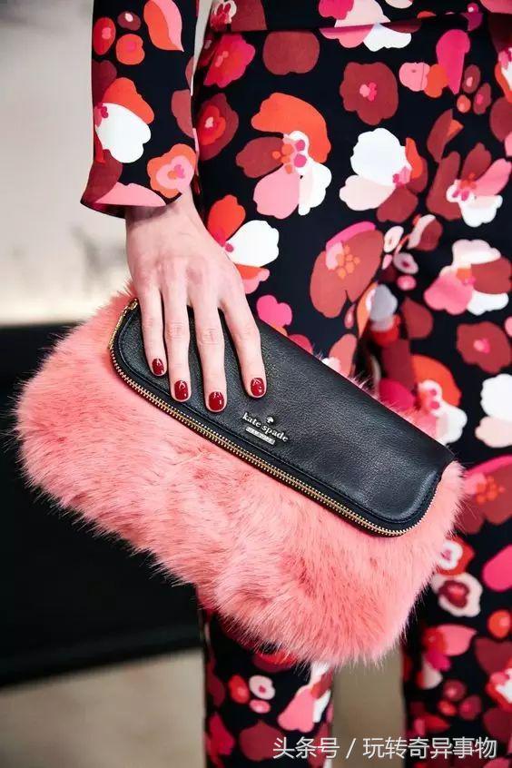 冬天除了衣服要暖，包包也要配合你！