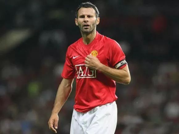 天下足球c罗经典台词,天下足球国足经典台词