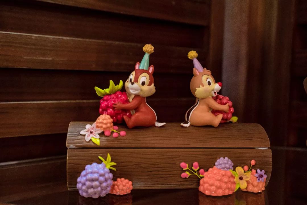 小小布历险记,香港迪士尼小小世界游记