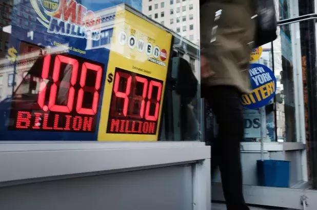 16亿美元美国一彩民独享彩票大奖,美国华人中彩票5.7亿美元