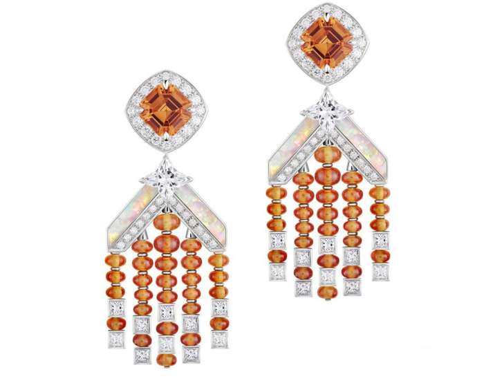 璺槗濞佺櫥棣栭グ鐨勭粡鍏告,璺槗濞佺櫥lvbergamo绯诲垪妫曟鐩樻牸